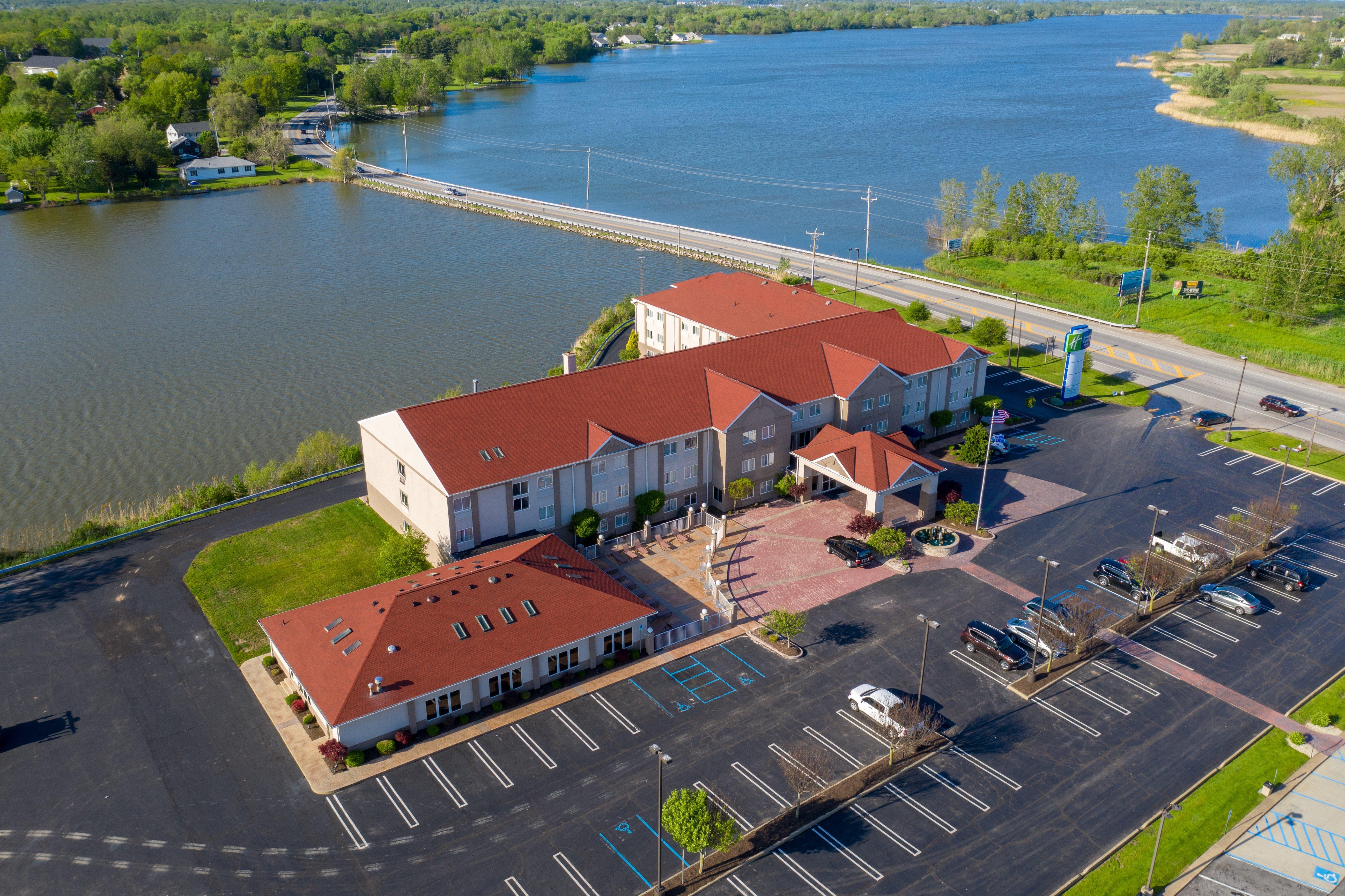 Holiday Inn Express Hotel & Suites Port Clinton-Catawba Island By Ihg Luaran gambar